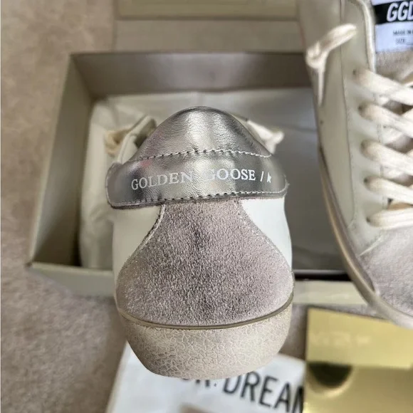 Golden Goose Women's Cream Sneakers with Gold Star - Picture 8 of 9